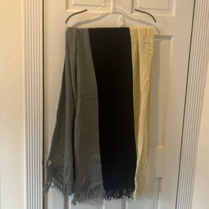 Donni sweater blanket scarf color block with fringe